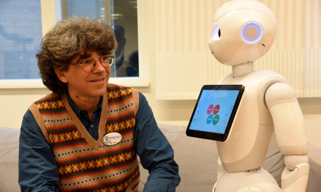 Kulturellt kompetenta robotar är framtiden inom äldrevården